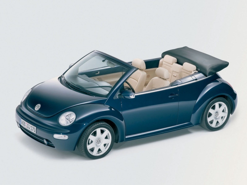 Volkswagen-New-Beetle-032