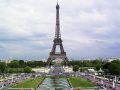 800px-Eiffelturm1[1]
