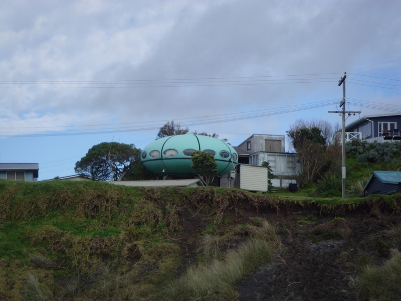 UFO house (New Zealand)