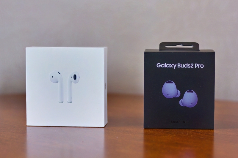 Apple Airpods 2  Samsung Buds2 Pro